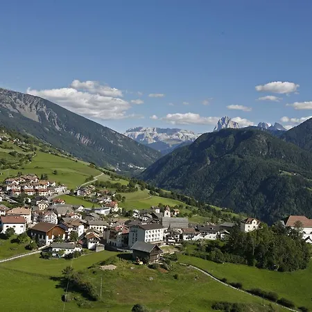 Hotel Hubertusstube Lajen