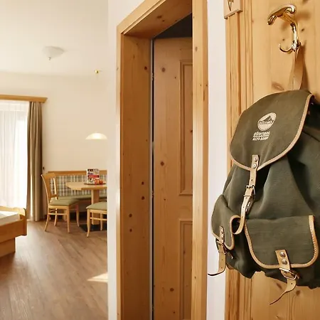 Hotel Hubertusstube 3*