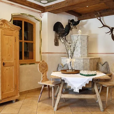 Hubertusstube 3*